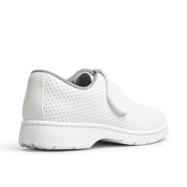 zapato sanitario blanco con cierre de velcro